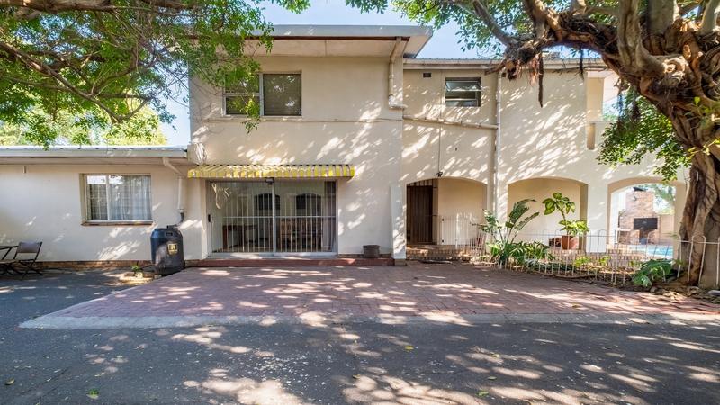 6 Bedroom Property for Sale in Parow North Western Cape